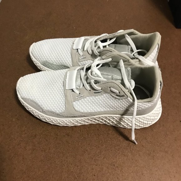 STEVE MADDEN RUN02S1 TENNIS SHOES, GRAY/MULTICOLOR, SIZE 8M - Picture 7 of 9